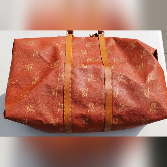 Louis Vuitton Keepall Bandoulière - American Cup Limited Edition - Picture 3 of 10